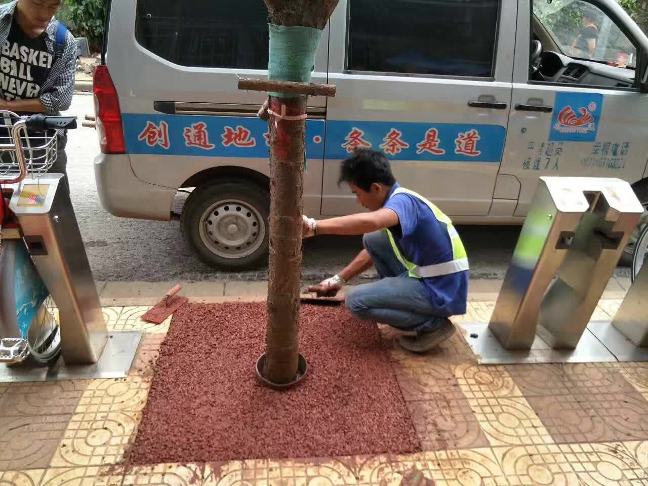 彩色透水樹(shù)池